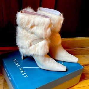NINE WEST ivory fur boots